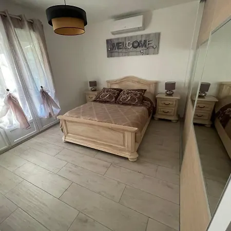 chez Muriel et Yves La Londe-les-Maures Extérieur photo