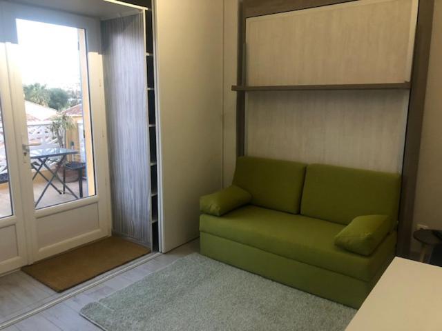 Chez Muriel Et Yves Homestay La Londe-les-Maures